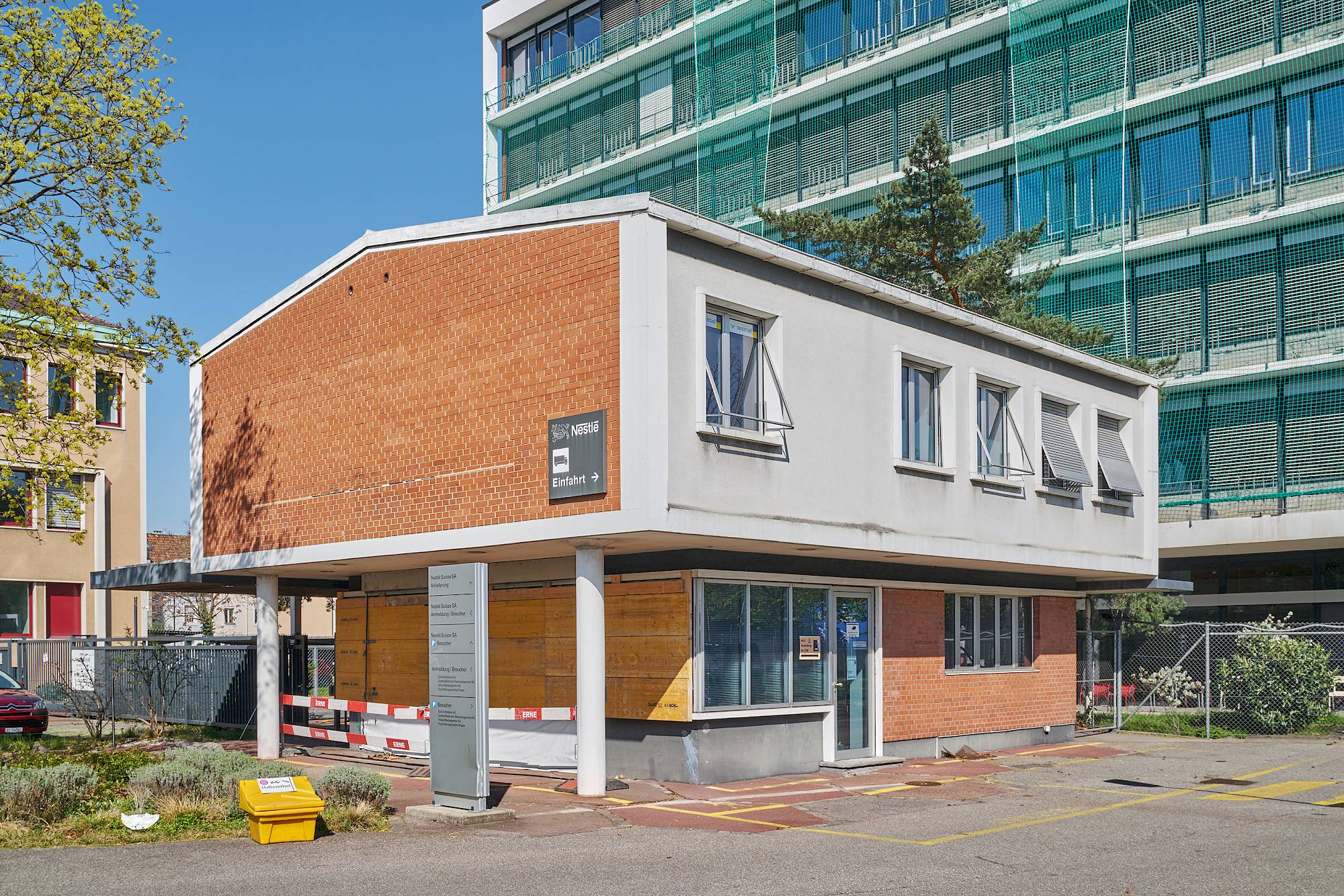 Das ehemalige Pförtnerhaus wird in ein Café umgewandelt.